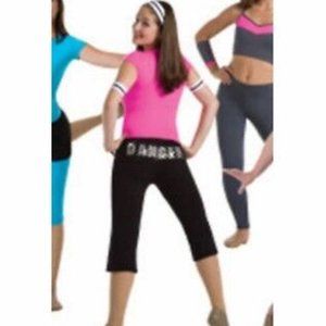 Body Wrappers 7571 Black Women's Small (4-6) Crop Pants "Dancer" Print